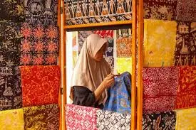 Bersaing dengan Impor,...
