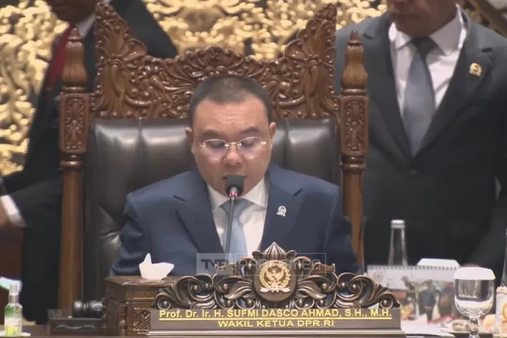 DPR Batal Sahkan RUU...