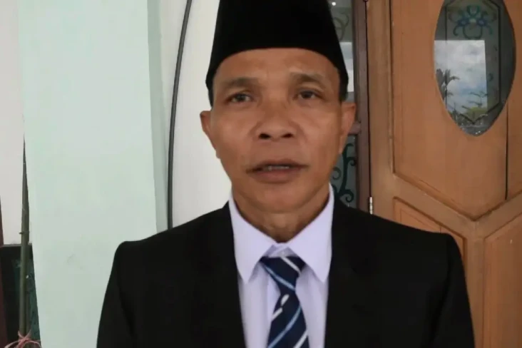 Dilantik Jadi Anggota...