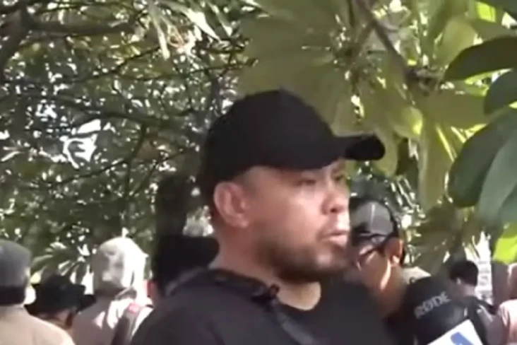 Joko Anwar Gabung Bersama...