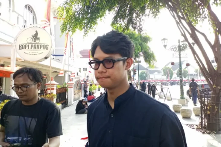 Alam Ganjar Ikut Demo...