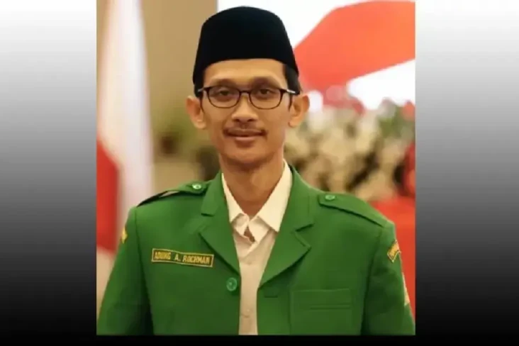 Cak Adung Mundur dari...