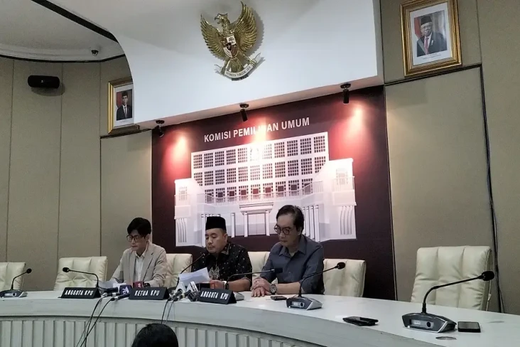 KPU Taati Putusan MK...