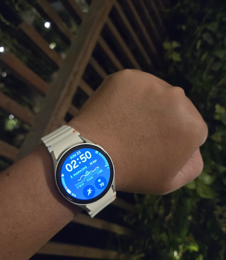 Galaxy Watch 7 Bantu...
