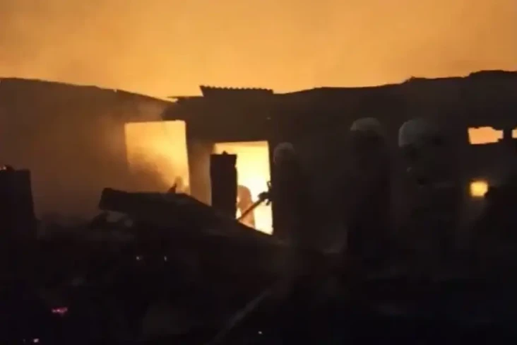 Pabrik Kardus di Kalideres...