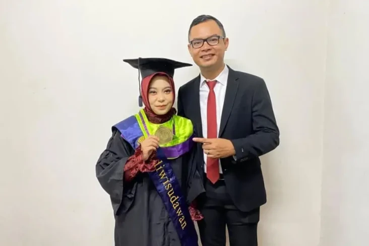 Cerita Kartika, Ibu...