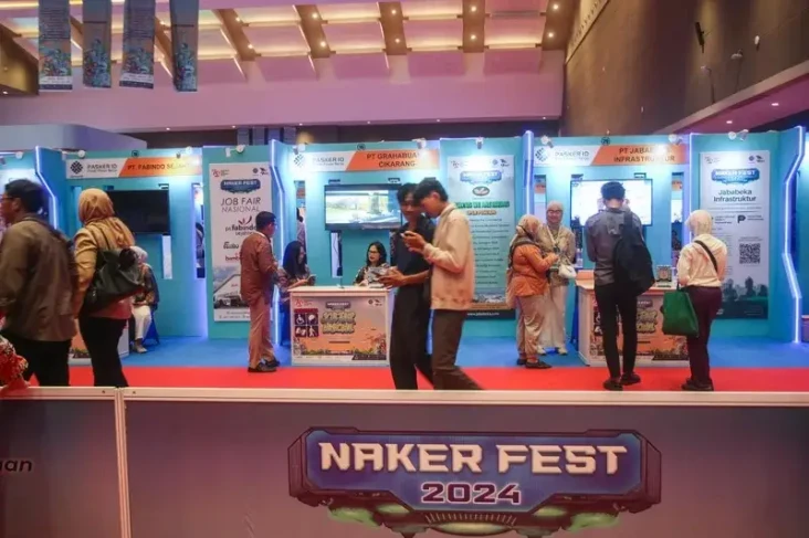 Kemnaker Gelar Job Fair...