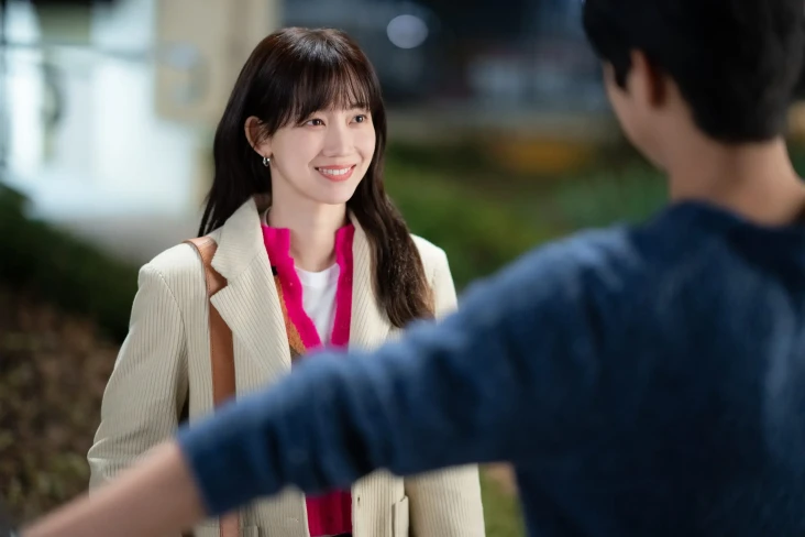 5 Drakor Shin Hyun-been...