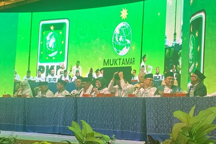 Muktamar VI PKB Sahkan...
