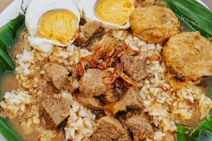 Nasi Gandul Khas Pati,...