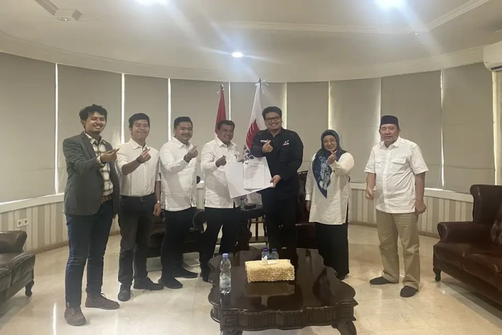 Maju Pilbup Tangerang,...