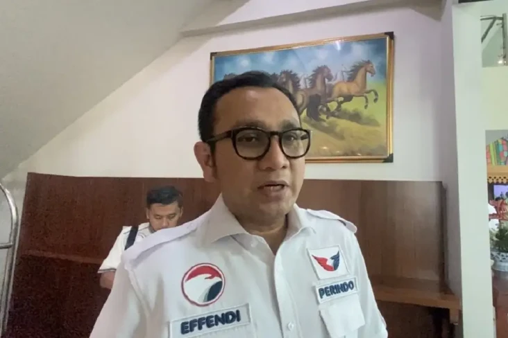 Iringi Pendaftaran di...