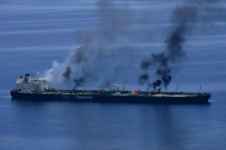 Kapal Tanker Diserang...