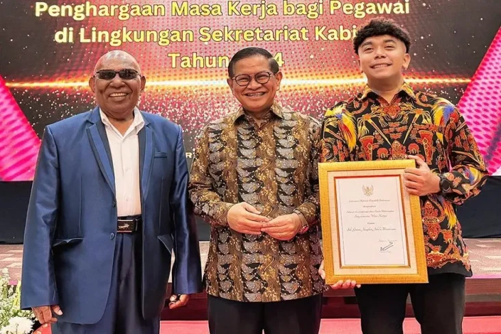 Stafsus Presiden Billy...