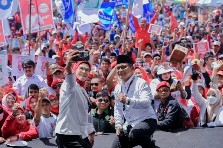 Puluhan Ribu Warga Indramayu...