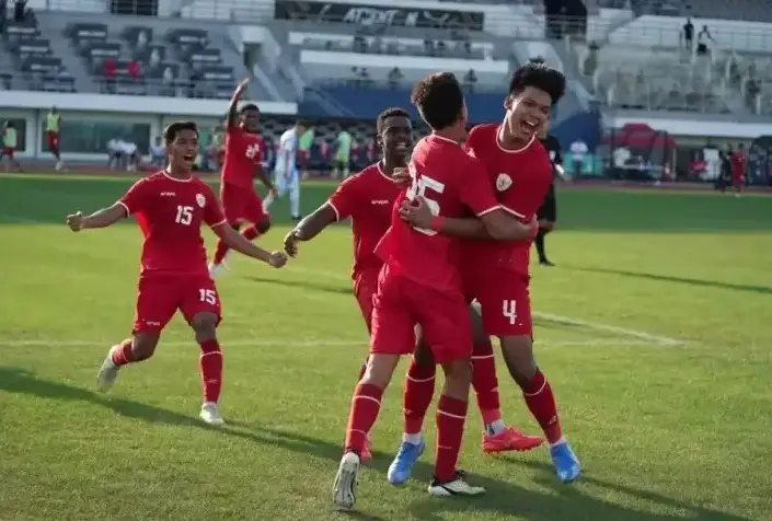 Susunan Pemain Timnas...