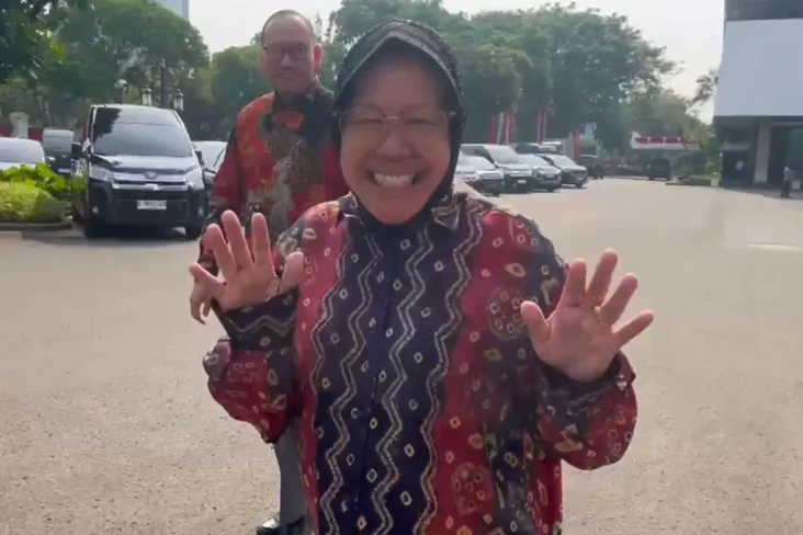 Pagi Ini Risma Temui...