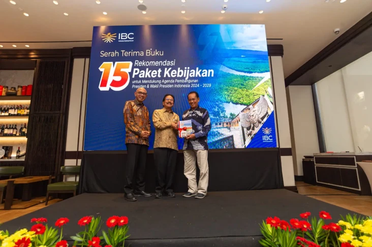 IBC Serahkan Rekomendasi...