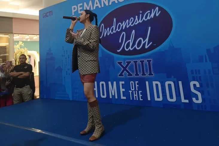 Lyodra Semangati Ribuan...