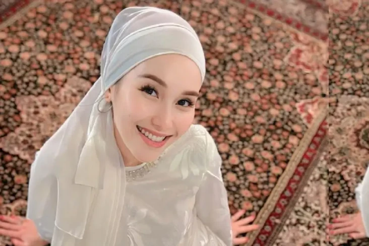 Ayu Ting Ting Terpukul...