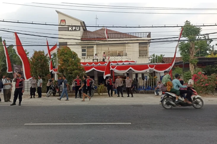 Bojonegoro Masuk 10...