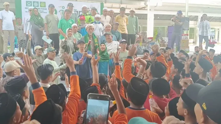 Cabup Lombok Timur dari...