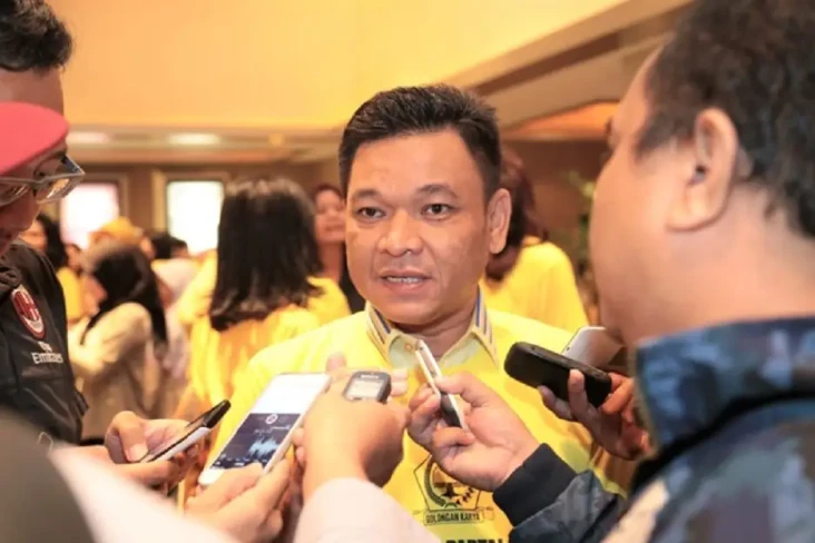 Golkar: Stabilitas Politik...