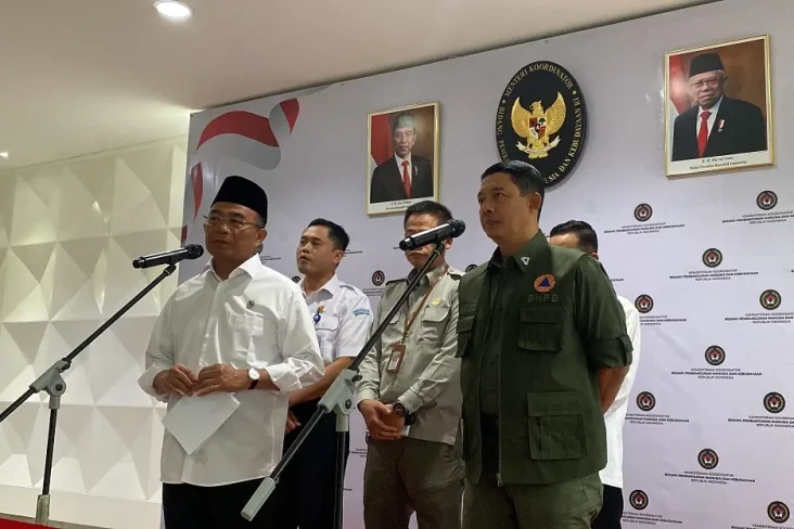 Pemerintah Lanjutkan...