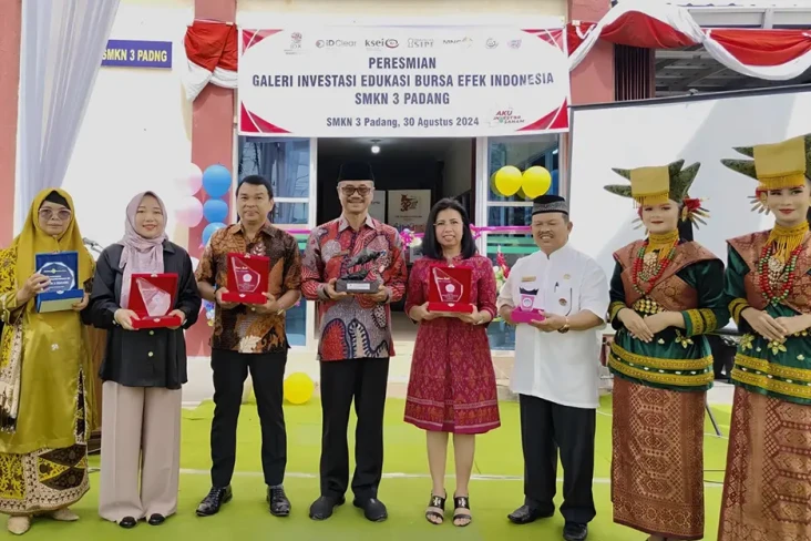 MNC Sekuritas Resmikan...