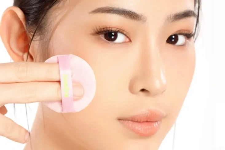 7 Makeup Look yang Cocok...