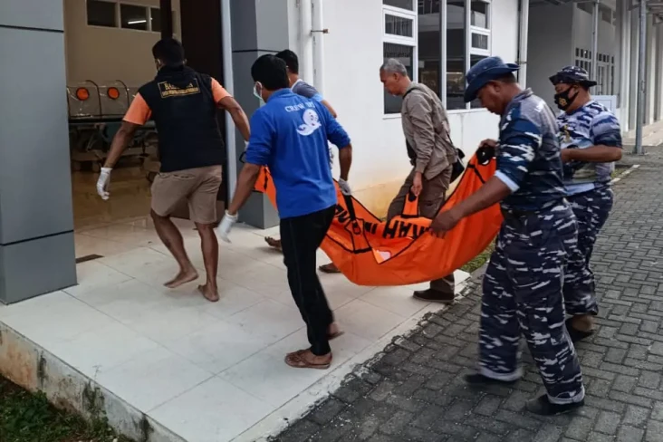 Pelajar Garut yang Tergulung...