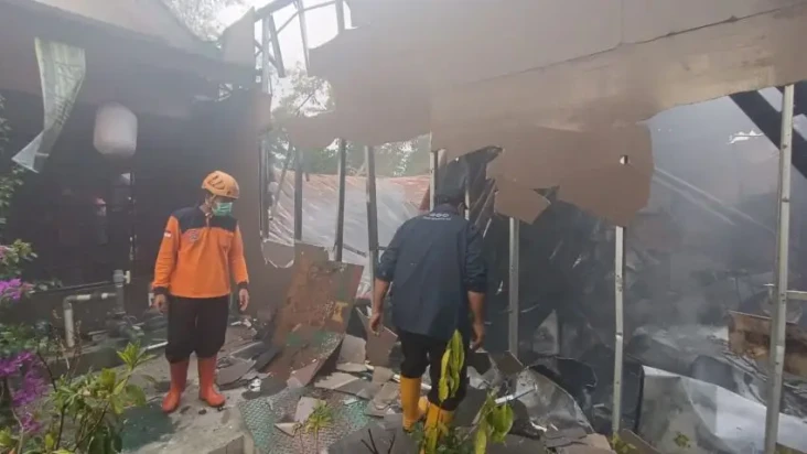 Kebakaran di Jatim Park...