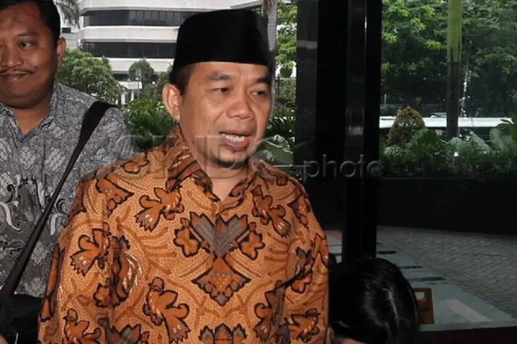Kumandang Azan Magrib...