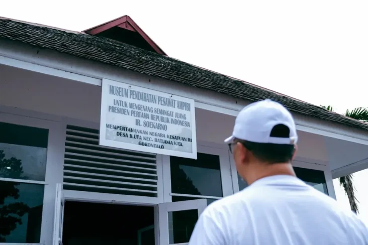 Napak Tilas Pendaratan...