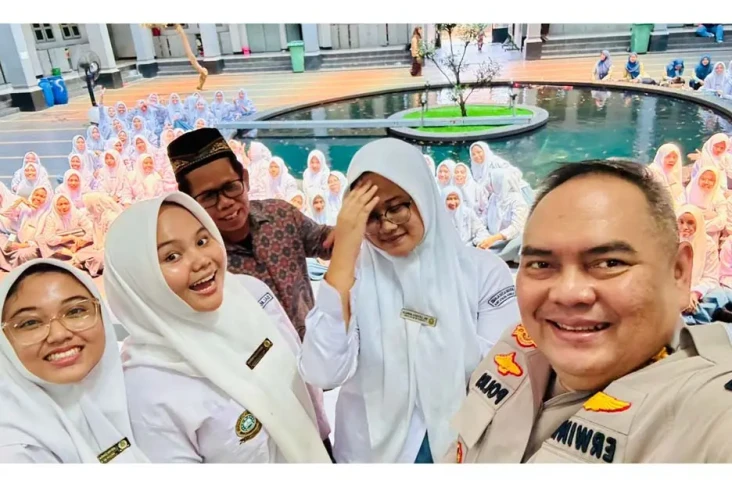 Cegah Bullying, RS Bhayangkara...