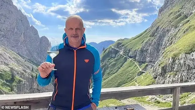 Siapakah Fabrizio Longo?...