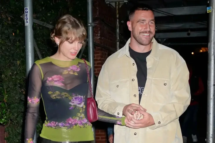 Taylor Swift dan Travis...