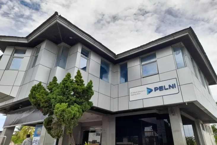 Sarjana Merapat! Pelni...