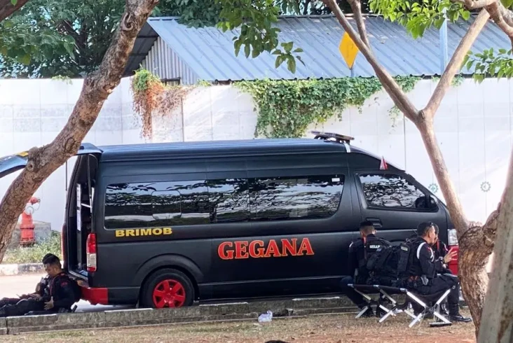 Jelang Kepulangan Paus...