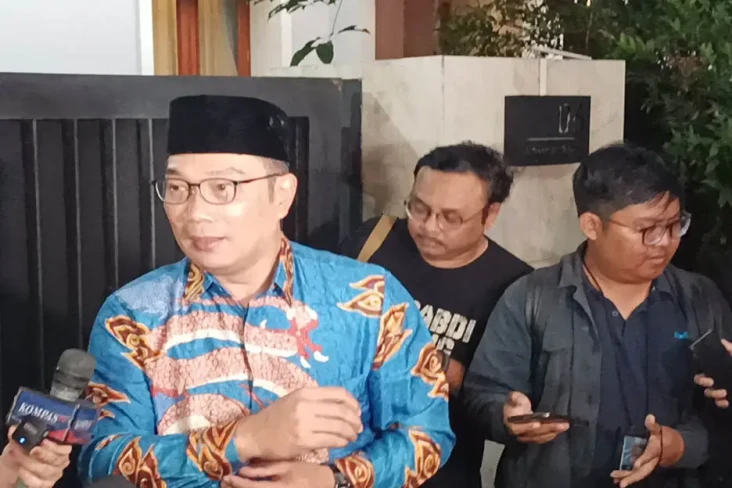 Ridwan Kamil Bakal Lanjutkan...