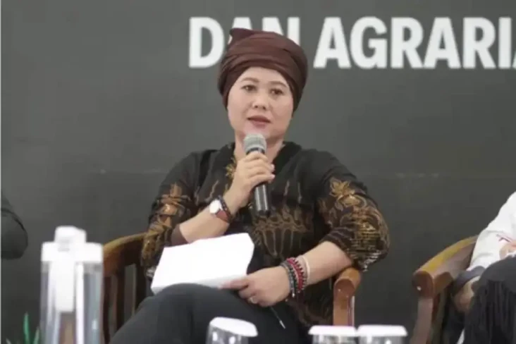 Jadi Cagub Jatim, Luluk...