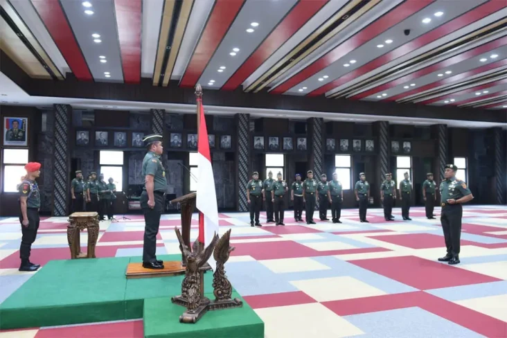 Daftar 36 Jenderal Baru...