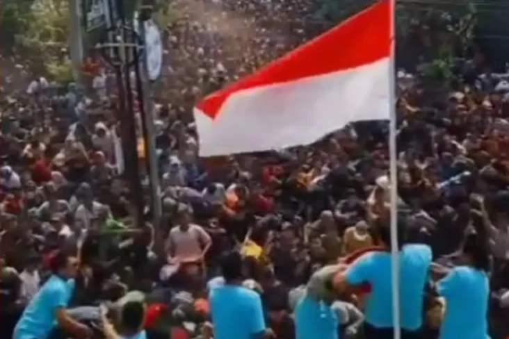 Viral! Bos Batik Pekalongan...