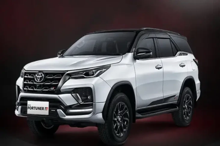 Toyota Fortuner Baru...