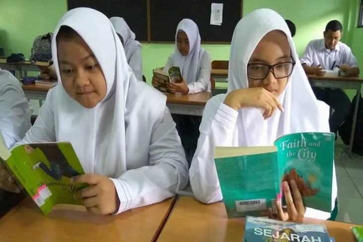 Literasi Digital Baru...