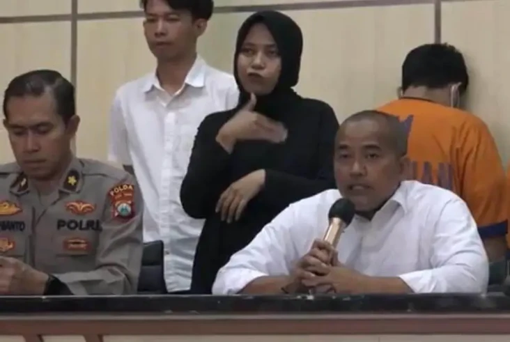 Polda Jatim Gulung 3...
