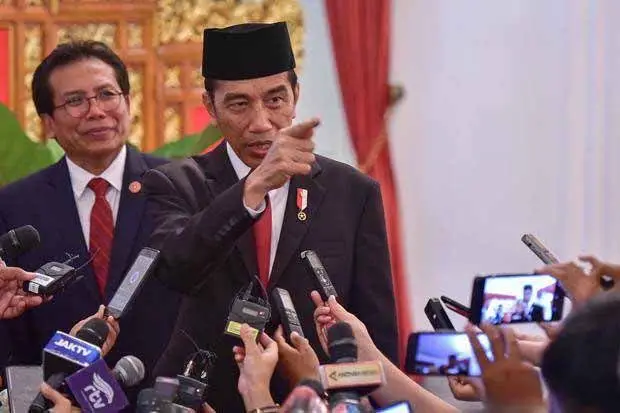 Reshuffle Kabinet yang...