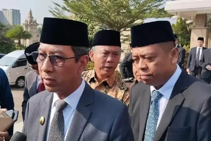 Fraksi PDIP Usulkan...