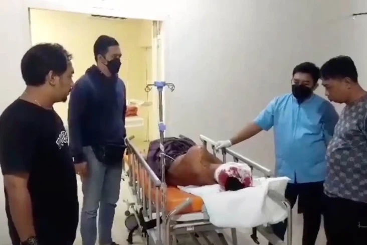 Dipicu Masalah Sepele,...