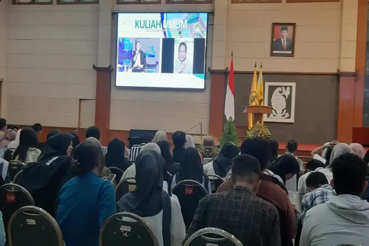 Bukan Hanya di FEB,...